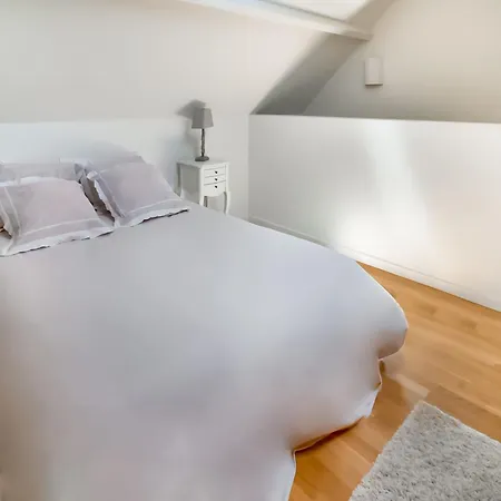 In For 9 Person, Cleaning Included *