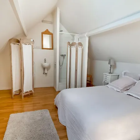 In For 9 Person, Cleaning Included Holiday home